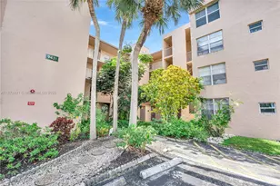 9431 Live Oak Pl, Davie, FL 33324 - Photo 1