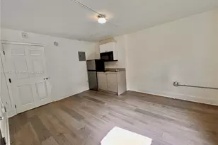 143 SW 9th St, Miami, FL 33130 - Photo 1