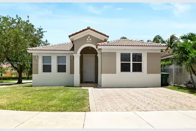 10902 SW 242nd St, Homestead, FL 33032 - Photo 1