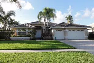 10840 NW 6th St, Plantation, FL 33324 - Photo 1