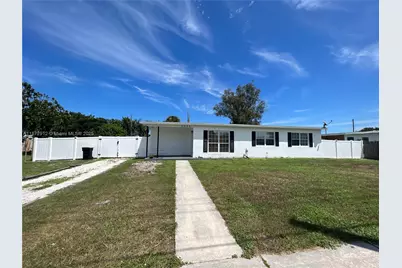 1011 NE Bianca, Palm Bay, FL 32905 - Photo 1