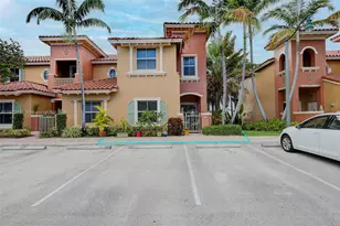 814 SW 143rd Terrace, Pembroke Pines, FL 33027 - Photo 1