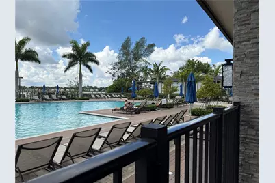 607 NE 208th Ter #607, Miami, FL 33179 - Photo 1