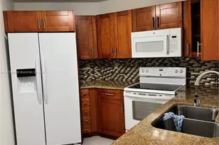 9427 Fontainebleau Blvd, Miami, FL 33172 - Photo 1