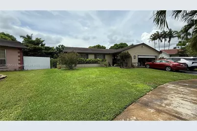 13280 SW 257th Ter, Homestead, FL 33032 - Photo 1