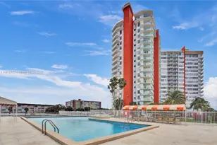 1301 NE Miami Gardens Dr, Miami, FL 33179 - Photo 1