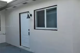 326 NE 118th St (Efficiency), Miami, FL 33161 - Photo 1