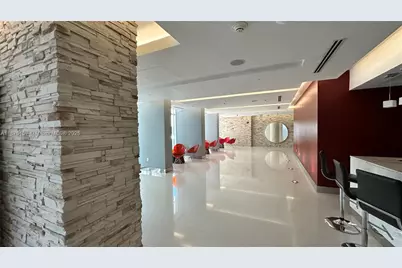 41 SE 5th St #1104, Miami, FL 33131 - Photo 10
