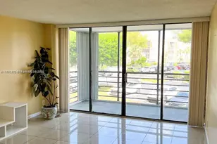 20400 W Country Club Dr, Aventura, FL 33180 - Photo 1