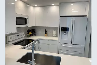 185 SE 14th Ter #1113, Miami, FL 33131 - Photo 1