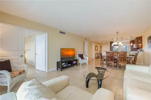 3091 N Course Dr, Pompano Beach, FL 33069 - Photo 1