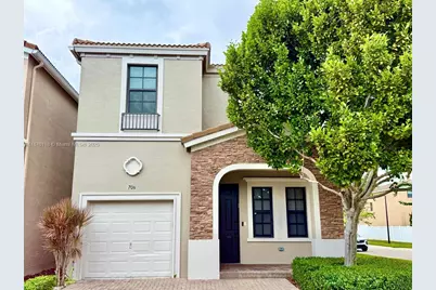 706 NE 191st Ter, Miami, FL 33179 - Photo 1