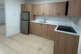 713 SW 44th Ct, Miami, FL 33134 - Photo 1