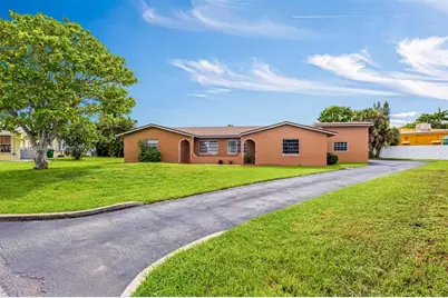 5710 NW 87th Ter, Tamarac, FL 33321 - Photo 1