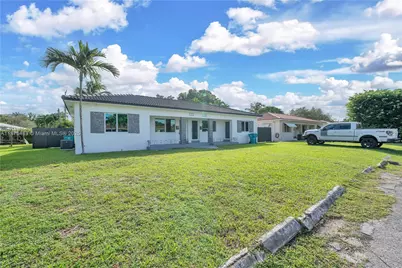 11221 NE 9th Ct, Biscayne Park, FL 33161 - Photo 1
