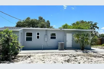 1701 NW 13th Ct, Fort Lauderdale, FL 33311 - Photo 1