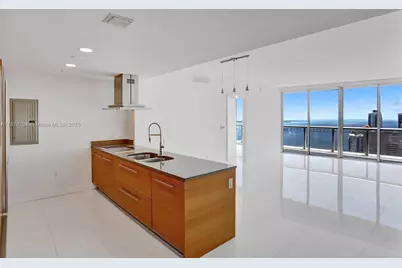 495 Brickell Ave #4405, Miami, FL 33131 - Photo 1
