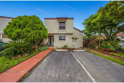 9770 NW 4th Ln #9770, Miami, FL 33172 - Photo 1