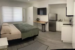 910 SW 8th Ave, Miami, FL 33130 - Photo 1