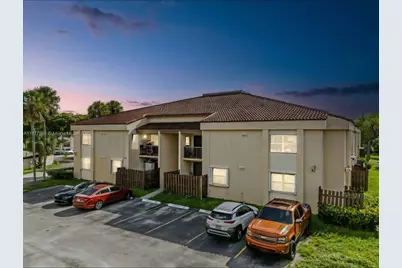 660 W Park Dr #1-203, Miami, FL 33172 - Photo 1