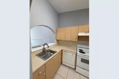 2921 SE 13th Rd #202-39, Homestead, FL 33035 - Photo 1