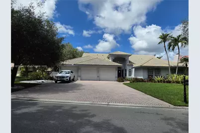 1944 Classic Dr, Coral Springs, FL 33071 - Photo 1