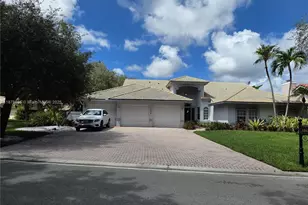 1944 Classic Dr, Coral Springs, FL 33071 - Photo 1