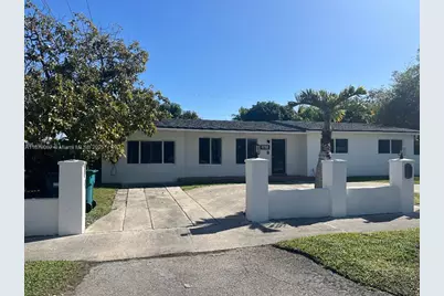 1611 SW 93rd Ct, Miami, FL 33165 - Photo 1