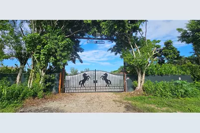 12600 SW 199 Ave, Miami, FL 33196 - Photo 1