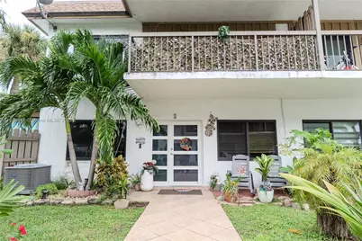 6865 NW 169th St #D, Hialeah, FL 33015 - Photo 1