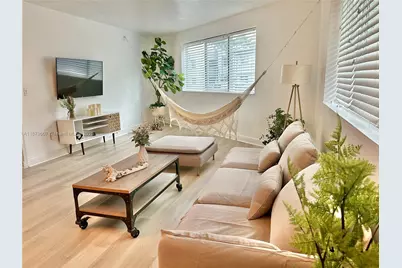 75 S Shore Dr #7A, Miami Beach, FL 33141 - Photo 1