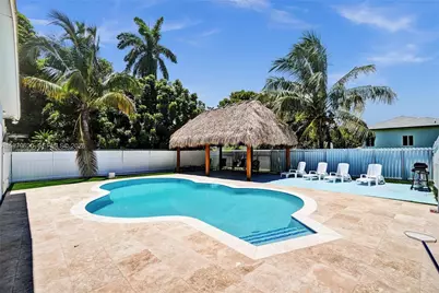 16000 N Miami Ave, Miami, FL 33169 - Photo 1