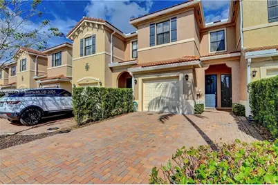 1071 NW 33rd Ct, Pompano Beach, FL 33064 - Photo 1