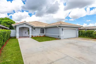 16317 SW 79th Ter, Miami, FL 33193 - Photo 1