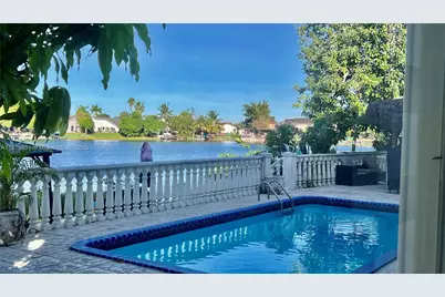 15321 SW 59th St, Miami, FL 33193 - Photo 1