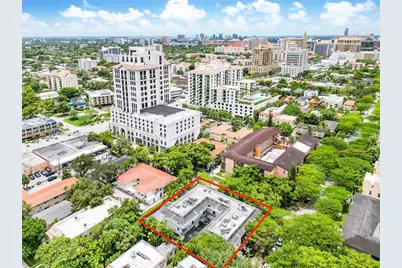 235 Antilla Ave #7, Coral Gables, FL 33134 - Photo 1