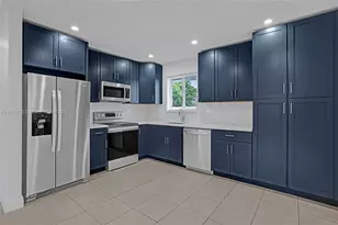 136 NW 6th Ave, Hallandale Beach, FL 33009 - Photo 1