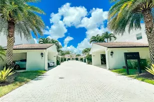 7526 SW 58th Ave, South Miami, FL 33143 - Photo 1