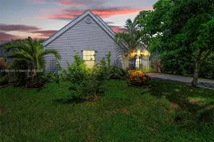 5119 Oak Hill Rd, Delray Beach, FL 33484 - Photo 1