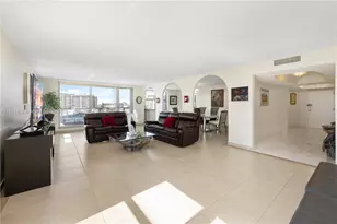 1920 S Ocean Dr, Hallandale Beach, FL 33009 - Photo 1