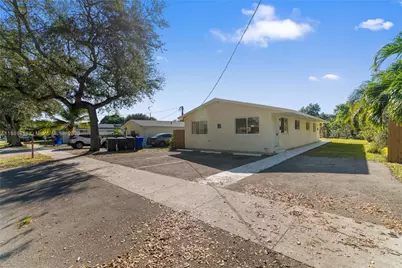 5812 Buchanan St #1-2, Hollywood, FL 33021 - Photo 1