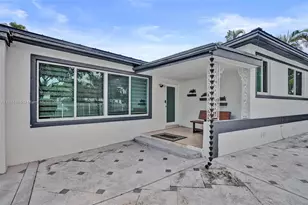 12585 NE Miami Ct, North Miami, FL 33161 - Photo 1