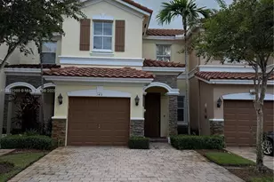 145 Emerald Crk Wy, Plantation, FL 33325 - Photo 1