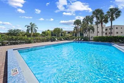 8035 SW 107th Ave #115, Miami, FL 33173 - Photo 1