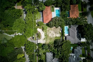 6810 Granada Blvd, Coral Gables, FL 33146 - Photo 1