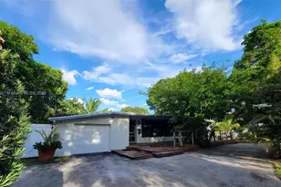 510 E Acre Dr, Plantation, FL 33317 - Photo 1