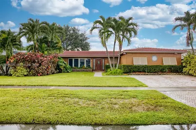 4815 Cleveland St, Hollywood, FL 33021 - Photo 1