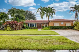 4815 Cleveland St, Hollywood, FL 33021 - Photo 1