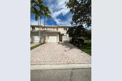 17073 NW 23rd St, Pembroke Pines, FL 33028 - Photo 1