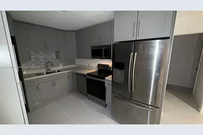 1935 Rodman St #Main House, Hollywood, FL 33020 - Photo 1